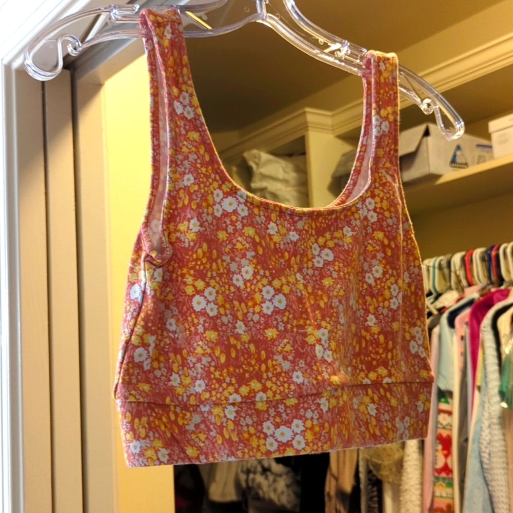 LOFT brand crop top/sports bra. Size xs. Orange/yellow/white floral.